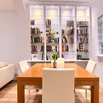 Encantadora Vivienda Turistica A Orillas De La Ria * Bilbao